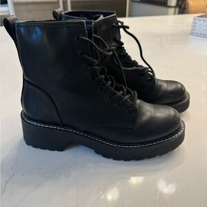 Madden Girl Women’s Size 7M Black Leather Combat Boots